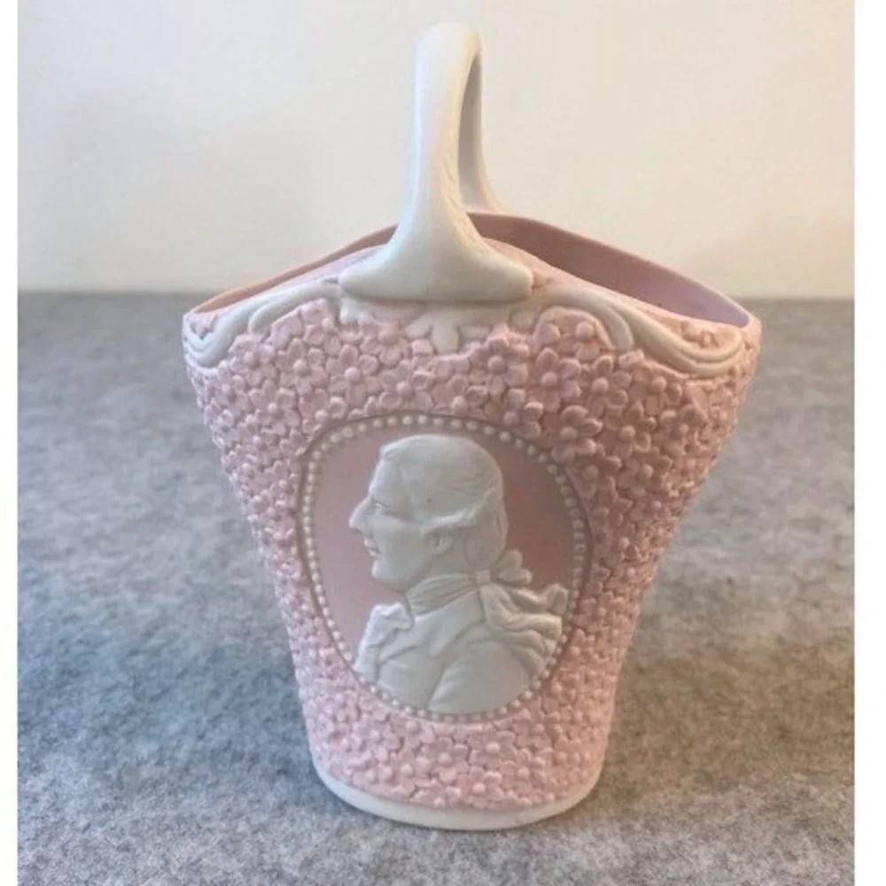 Ucagco Pink Jasperware‎ Style Porcelain Cameo Basket Vase ** VINTAGE 1950'S
